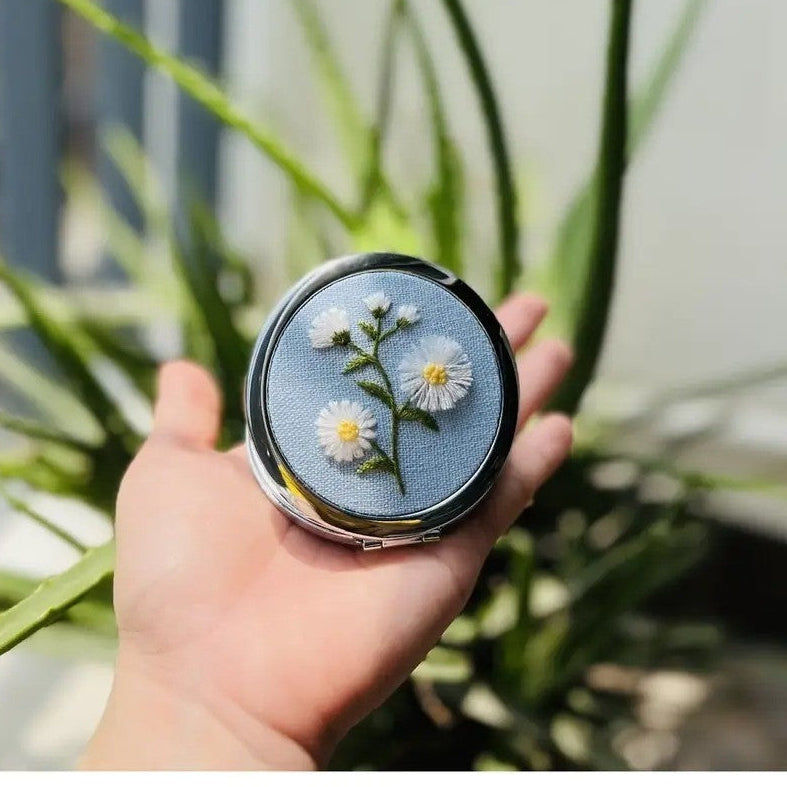 Hand Embroidered Compact Mirror – Personalized Pocket Mirror Gift | Vintage Garden Collection